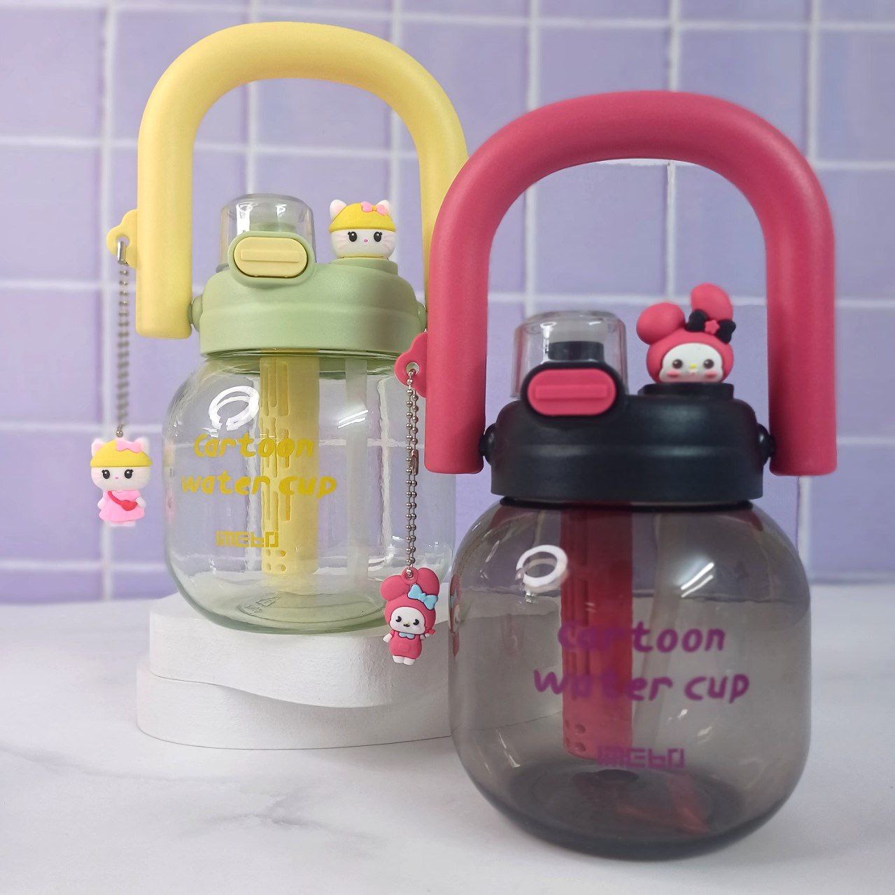 قمقمه دسته‌دار دو حالته سانریو | قمقمه فانتزی و کاربردی برای کودکان